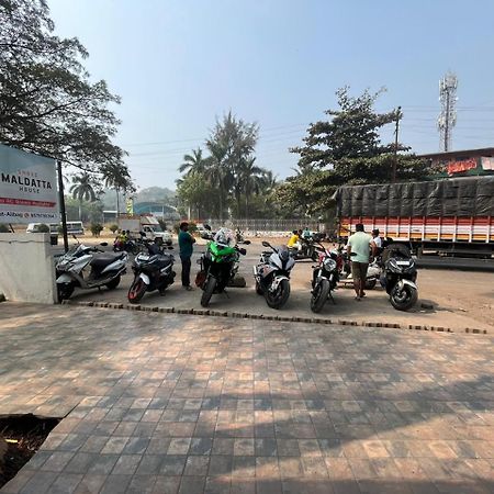Shree Maldatta House Vaishet Ngoại thất bức ảnh