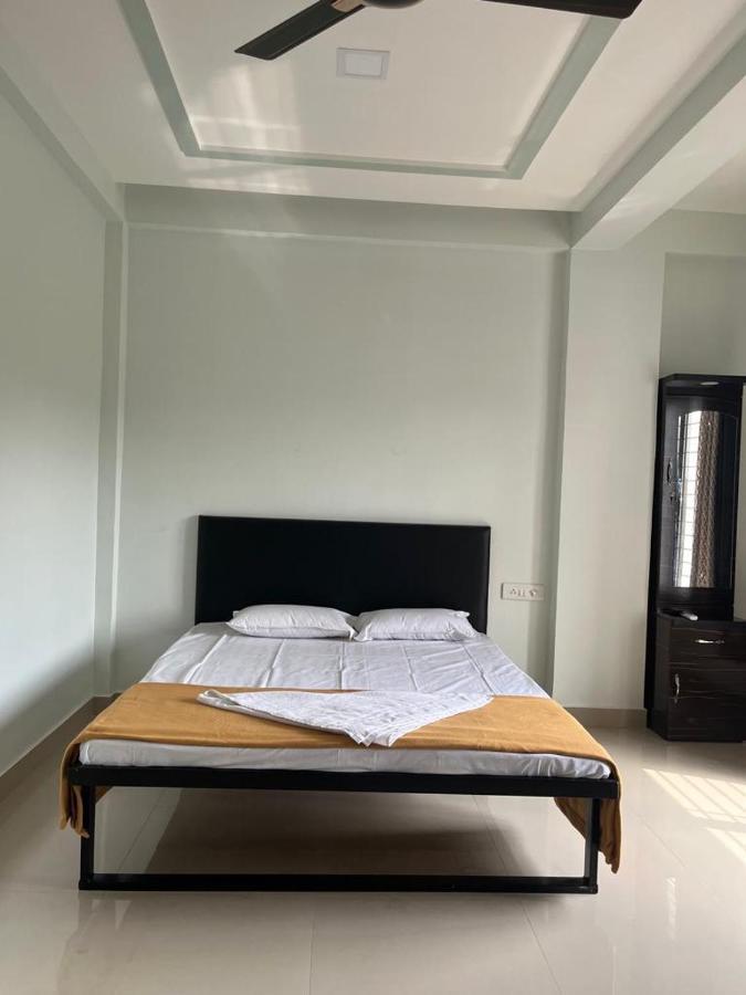 Shree Maldatta House Vaishet Ngoại thất bức ảnh