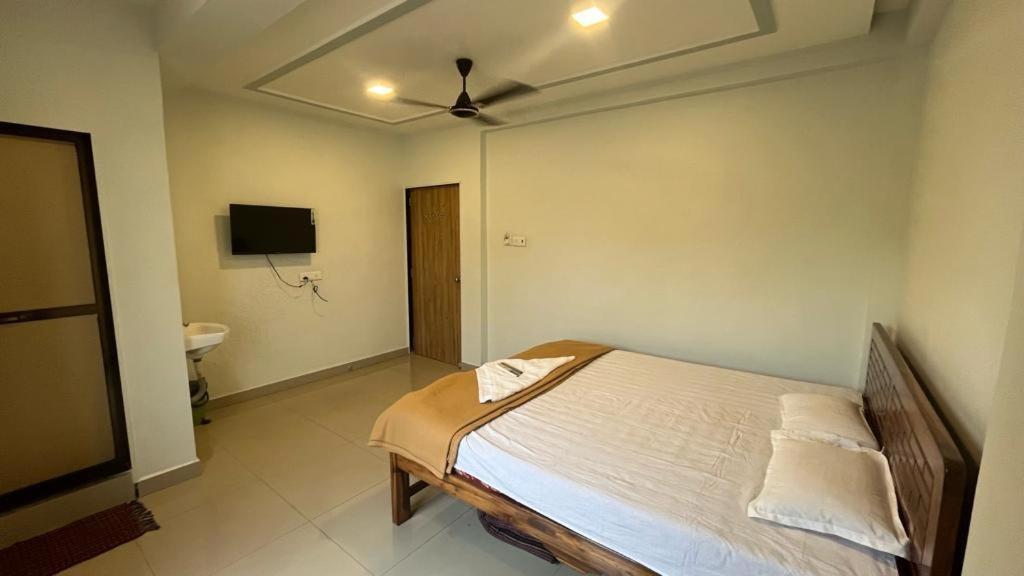 Shree Maldatta House Vaishet Ngoại thất bức ảnh