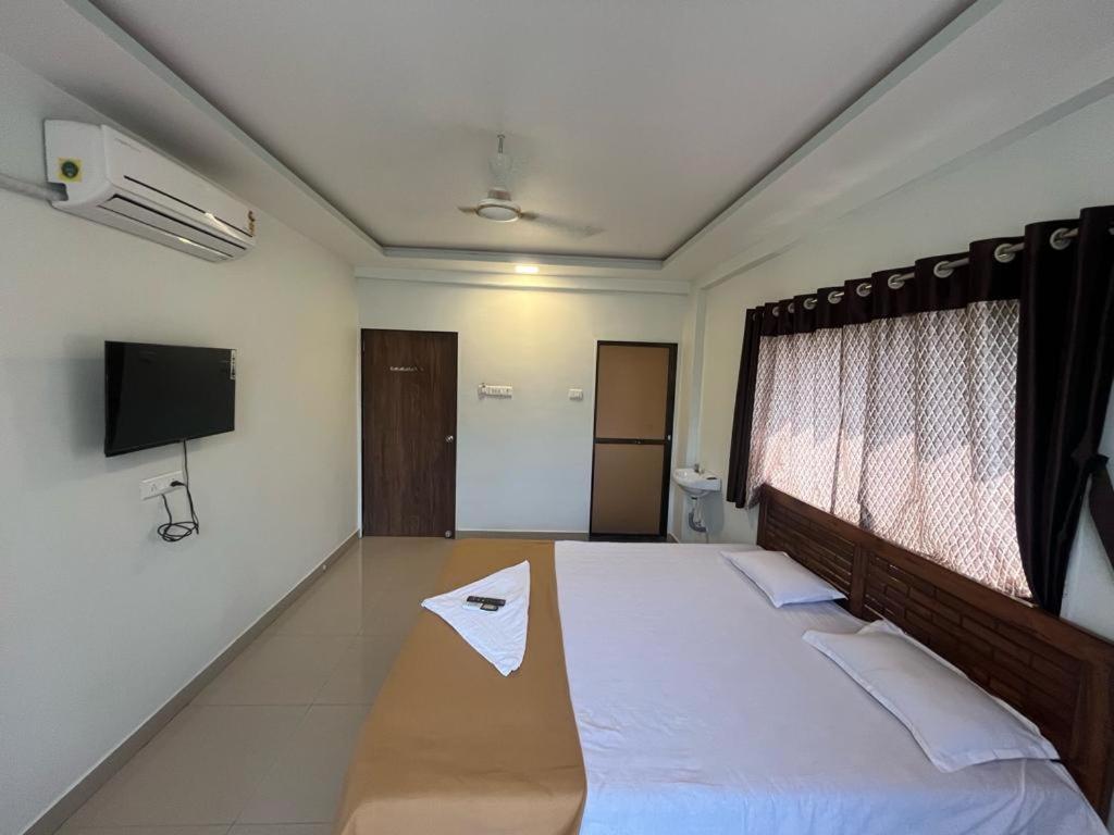 Shree Maldatta House Vaishet Ngoại thất bức ảnh