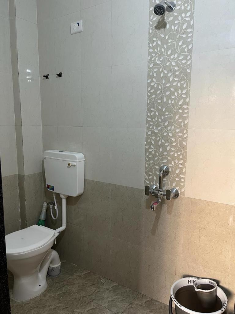 Shree Maldatta House Vaishet Ngoại thất bức ảnh